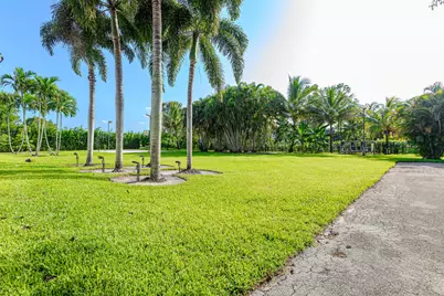 875 NW 120th Avenue, Plantation, FL 33325 - Photo 65