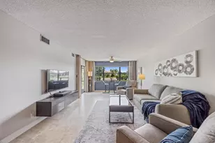 7649 Tahiti Ln, Lake Worth, FL 33467 - Photo 3