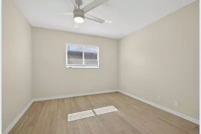 51 Stratford D, West Palm Beach, FL 33417 - Photo 13