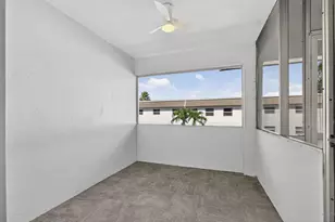 51 Stratford D, West Palm Beach, FL 33417 - Photo 5