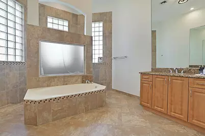 21707 Marigot Drive, Boca Raton, FL 33428 - Photo 7