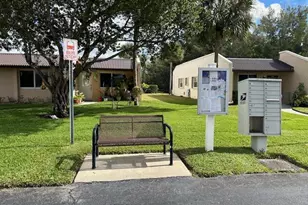 225 Lake Meryl Dr, West Palm Beach, FL 33411 - Photo 21