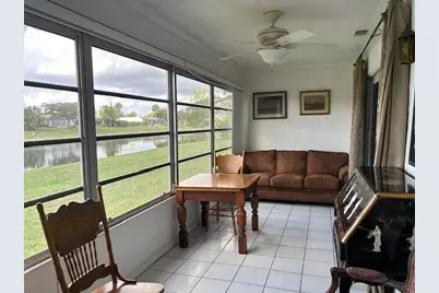 225 Lake Meryl Drive, West Palm Beach, FL 33411 - Photo 15