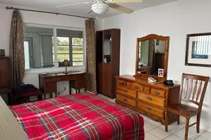 225 Lake Meryl Dr, West Palm Beach, FL 33411 - Photo 9