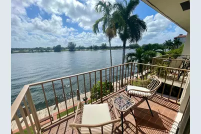 1100 Crystal Lake Drive #207, Deerfield Beach, FL 33064 - Photo 19