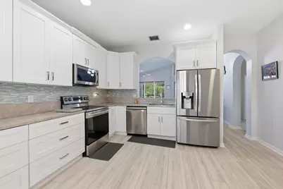 362 NW Granville Street, Port Saint Lucie, FL 34986 - Photo 13
