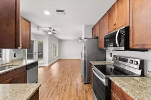 873 NW Waterlily Pl, Jensen Beach, FL 34957 - Photo 5