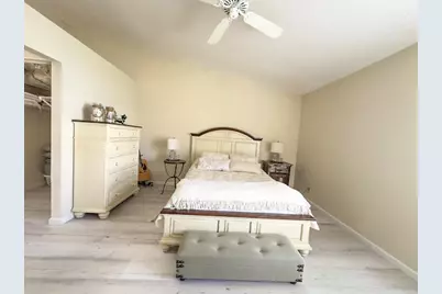 3851 Island Club Circle E, Lake Worth, FL 33462 - Photo 17