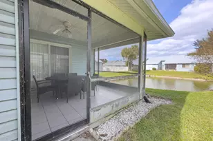 3851 Island Club Cir E, Lantana, FL 33462 - Photo 27