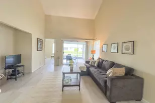 3851 Island Club Cir E, Lantana, FL 33462 - Photo 5