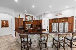 14471 Paddock Dr, Wellington, FL 33414 - Photo 5