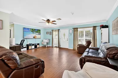 331 NE Camelot Drive, Port Saint Lucie, FL 34983 - Photo 5