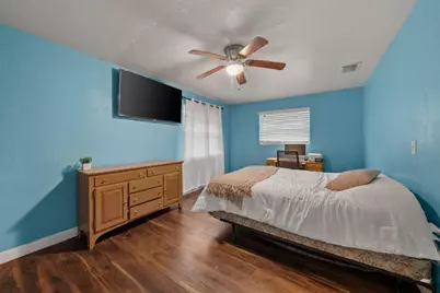 1635 W 32nd Street, Riviera Beach, FL 33404 - Photo 13