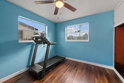 1635 W 32nd Street, Riviera Beach, FL 33404 - Photo 11