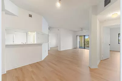 2729 Anzio Court #203, Palm Beach Gardens, FL 33410 - Photo 11