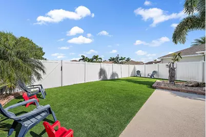 10352 SW Westlawn Boulevard, Port Saint Lucie, FL 34987 - Photo 23