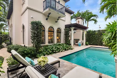 261 Seminole Avenue, Palm Beach, FL 33480 - Photo 1