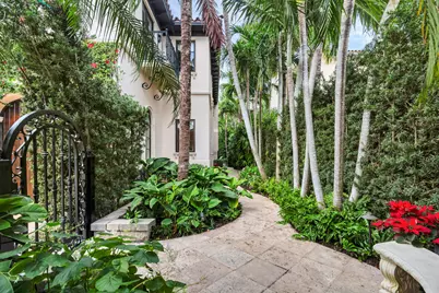261 Seminole Avenue, Palm Beach, FL 33480 - Photo 3