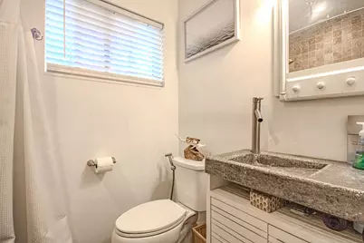 408 SE 8th Avenue, Deerfield Beach, FL 33441 - Photo 17