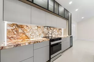 7686 La Corniche Cir, Boca Raton, FL 33433 - Photo 7