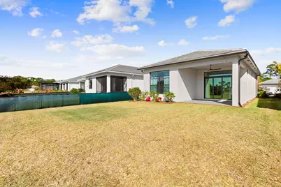 199 SE Via Sangro, Port Saint Lucie, FL 34952 - Photo 27