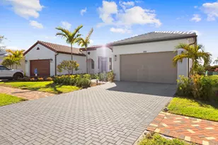 199 SE Via Sangro, Port Saint Lucie, FL 34952 - Photo 3