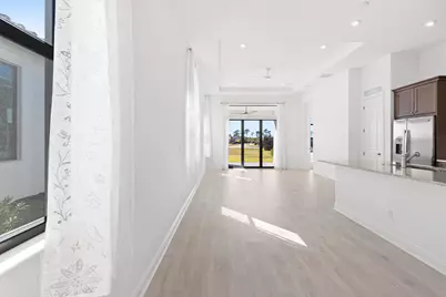 199 SE Via Sangro, Port Saint Lucie, FL 34952 - Photo 5