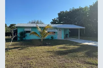 9162 SE Pomona Street, Hobe Sound, FL 33455 - Photo 1