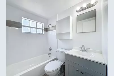 337 Kenilworth Boulevard #4, West Palm Beach, FL 33405 - Photo 11