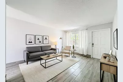 337 Kenilworth Boulevard #4, West Palm Beach, FL 33405 - Photo 3