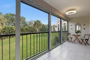 2520 Presidential Way, West Palm Beach, FL 33401 - Photo 21