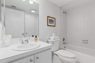 2520 Presidential Way, West Palm Beach, FL 33401 - Photo 19