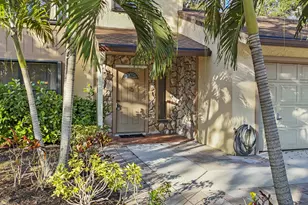 1089 Raintree Dr, Palm Beach Gardens, FL 33410 - Photo 3