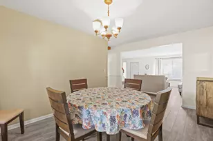 1089 Raintree Dr, Palm Beach Gardens, FL 33410 - Photo 9