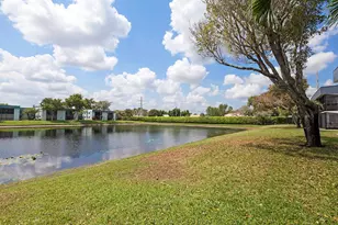 15036 Ashland Ln, Delray Beach, FL 33484 - Photo 11