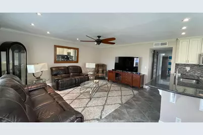 510 Flanders K, Delray Beach, FL 33484 - Photo 5