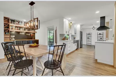 824 N Bel Air Drive, Plantation, FL 33317 - Photo 9