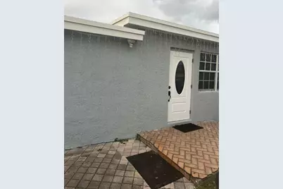 5715 Cinnamon Drive, West Palm Beach, FL 33415 - Photo 11