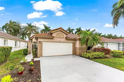 9702 Harbour Lake Circle, Boynton Beach, FL 33437 - Photo 37