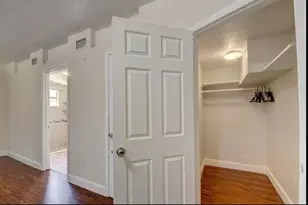 612 Hibiscus Dr, Royal Palm Beach, FL 33411 - Photo 19