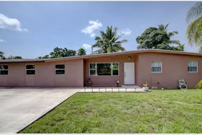 612 Hibiscus Drive, Royal Palm Beach, FL 33411 - Photo 1