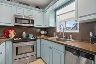 2311 NE 36th St, Pompano Beach, FL 33064 - Photo 7