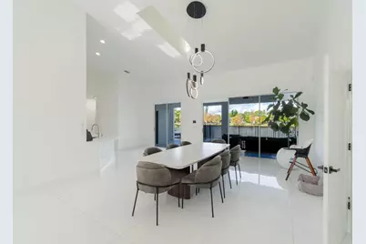 120 Saratoga Boulevard W, Royal Palm Beach, FL 33411 - Photo 11