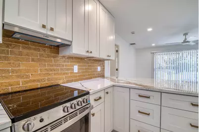 10084 Meridian Way N #4, Palm Beach Gardens, FL 33410 - Photo 5