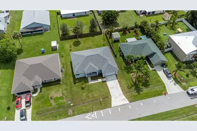 850 SW Abingdon Avenue, Port Saint Lucie, FL 34953 - Photo 7