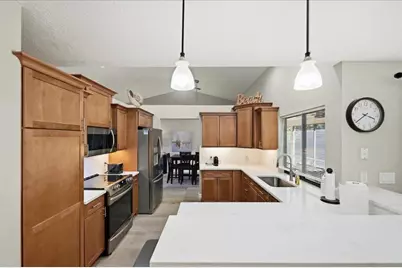 2758 SW District Avenue, Port Saint Lucie, FL 34953 - Photo 9