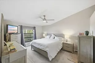 2758 SW District Ave, Port Saint Lucie, FL 34953 - Photo 11