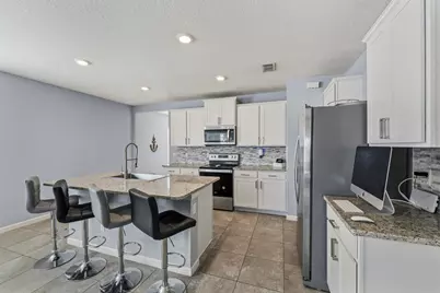 10957 SW Pacini Way, Port Saint Lucie, FL 34987 - Photo 11