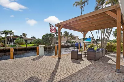 650 SE 6th Avenue, Pompano Beach, FL 33060 - Photo 5