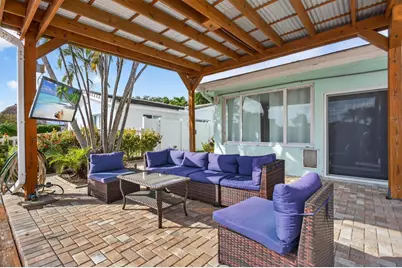 650 SE 6th Avenue, Pompano Beach, FL 33060 - Photo 11